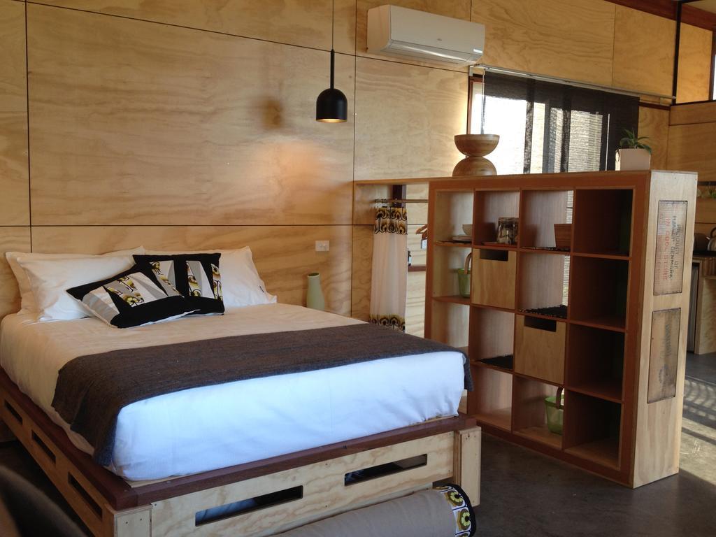 Отель Bed + Bauhaus Яллингап Номер фото